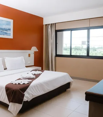 ห้องซูพีเรียร์ เตียงใหญ่ 1 เตียง