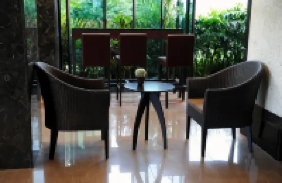 Bonito Chinos Hotel - parking