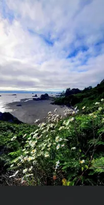 AmeriCoast Inn Hotels in Brookings