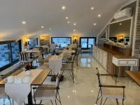 Mr Beyaz Hotel
