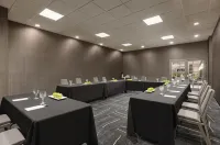 Radisson Hotel McAllen Airport Hotels in Mcallen