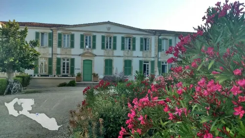 Very quiet luxury F2 apartment with heated pool Hotel di Saint-Martin-de-Re