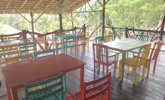 Harrera Perhentian, Long Beach