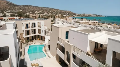Nami Hotel & Suites - Pools