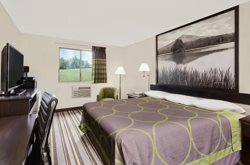 Super 8 by Wyndham Waynesboro Hotels in Fishersville