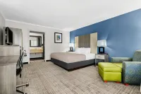 Quality Inn & Suites Civic Center Hotels near Florence Veterans Park