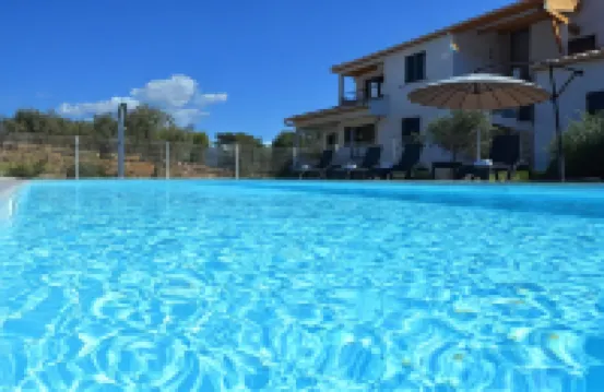 Les Terrasses Du Grand Large Hôtels à : Serra-di-Ferro