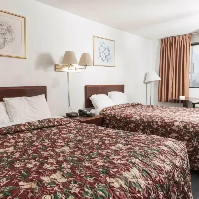 Oak Grove Inn
