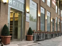 Hobby Hotel - Airport Shuttle