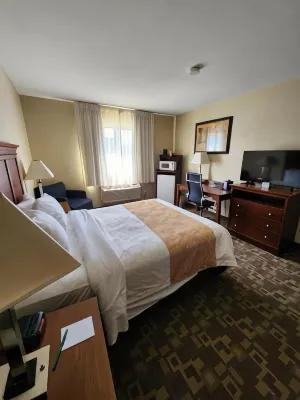 Quality Inn I-70 at Wanamaker