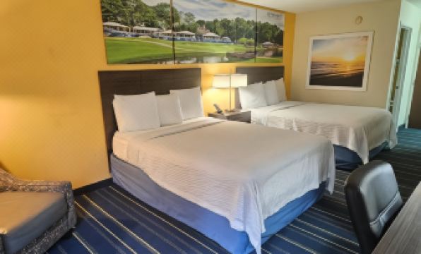 Days Inn by Wyndham Burlington East