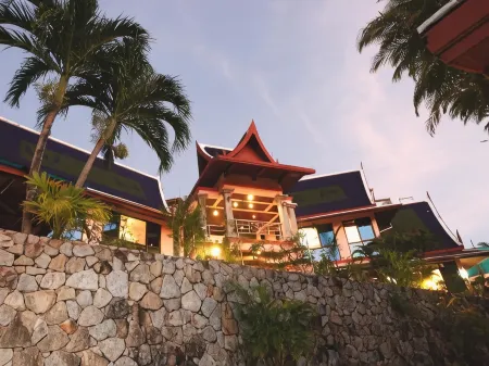 Kata Sea View Villas
