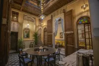 Saphiryad - Guest houses