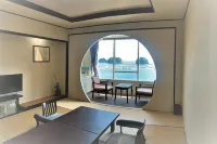 Kochoran Hotels near Dolphin Island