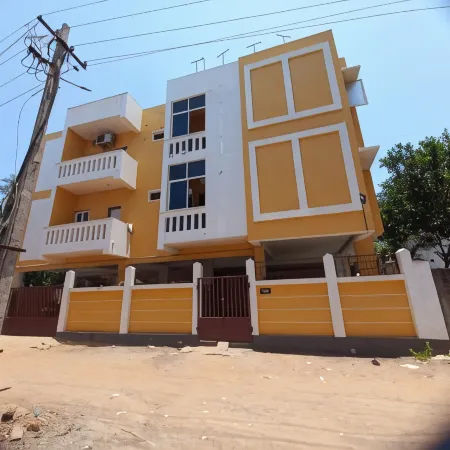 Cheerful 2-Bedroom Near Auro Beach