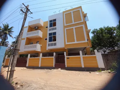 Cheerful 2-Bedroom Near Auro Beach Hotels in 