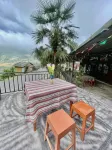 Chin Chin House Trekking & Homestay Hotels in Hau Thao
