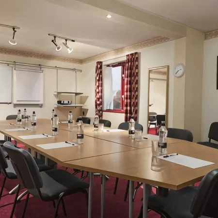Days Inn by Wyndham Tewkesbury Strensham