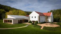 Batthyány Kastélyszálló Hotels in Zalacsany
