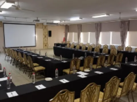 ミッドランド カンファレンス センター ミッドラントのホテル