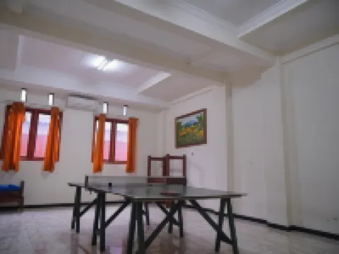 Homestay Kampung Inggris Syariah Hotels in Pare