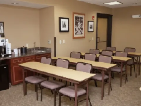 Hampton Inn Oneonta Hotels in Oneonta
