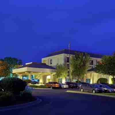 Hampton Inn Rockford Hotel Exterior