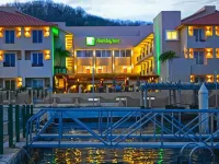 Holiday Inn Huatulco Hotels in 