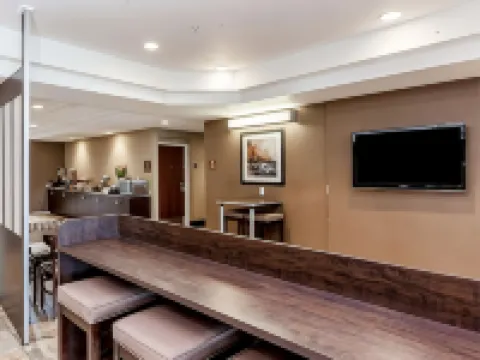 Microtel Inn & Suites by Wyndham Wheeler Ridge Hotels in Arvin
