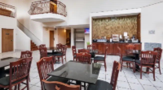 卡羅温茲貝斯特韋斯特酒店 約克縣酒店