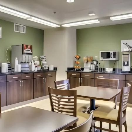 Wingate by Wyndham Bel Air I-95 Exit 77A / Apg Area