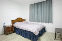 Gwangju Toechon Mountain Pension Hôtels à : Gwangju