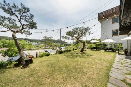 Hwaseong (Jebudo) Sueno Pension