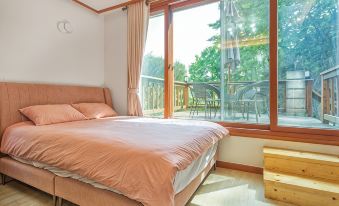 Wonju Tree Valley Pension