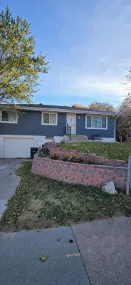 Cozy Home with  Big Porch near Downtown and Zoo