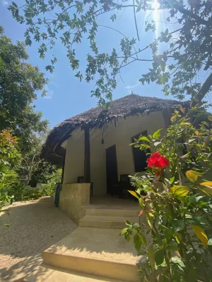 Mangrove Lodge - С баром