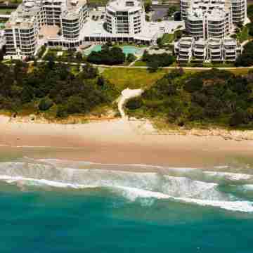 Ramada by Wyndham Marcoola Beach Hotel Exterior