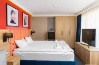 Hotel Kokshetau - parcheggio