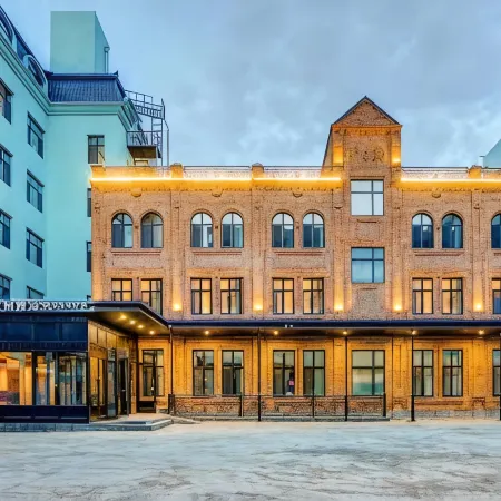 M Hotel