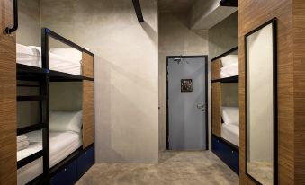 Tido Hostel - 5min Walk to Penang Road Food Street - Central George Town - Near Komtar