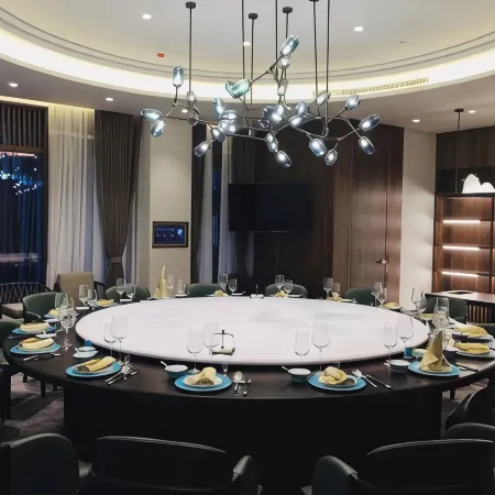Youfeng Laiyi Hotel