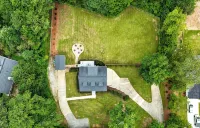 Pet Friendly: 3/2 in Sugar Hill on 1 Acre