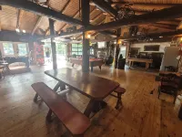 1876 - Heritage Cabin at Pine Ridge Park - Wifi