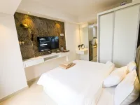 S&D 2103 studio for 3 pax w/ netflix, pool, gym @Pollux - 2-Star