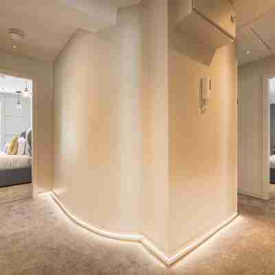 Boutique Castle View 3 Bed, 1 Bath Apartment​ Rooms