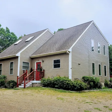 Charming 4-bedroom house with AC and WiFi in beautiful Edgartown