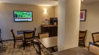 Days Inn by Wyndham Calgary Northwest - Aamiainen