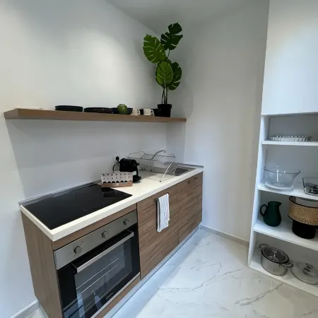 Studio Musso 1, Casino Square, Monaco, quiet apt