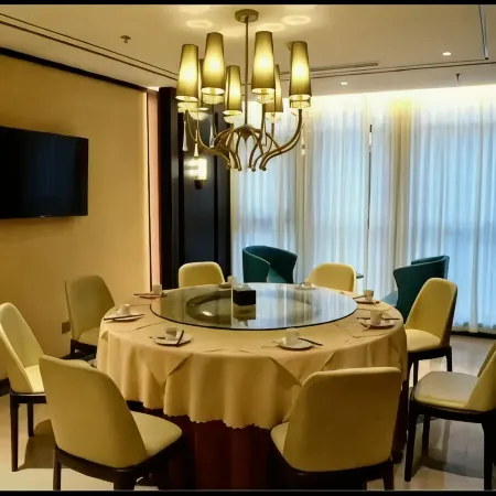 Jinjiang Inn Select Hotel (Shangqiu Zhecheng Weilai Avenue)