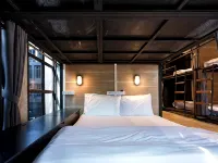 Bed Station Hostel Khaosan Các khách sạn gần Trung tâm mua sắm Tha Maharaj